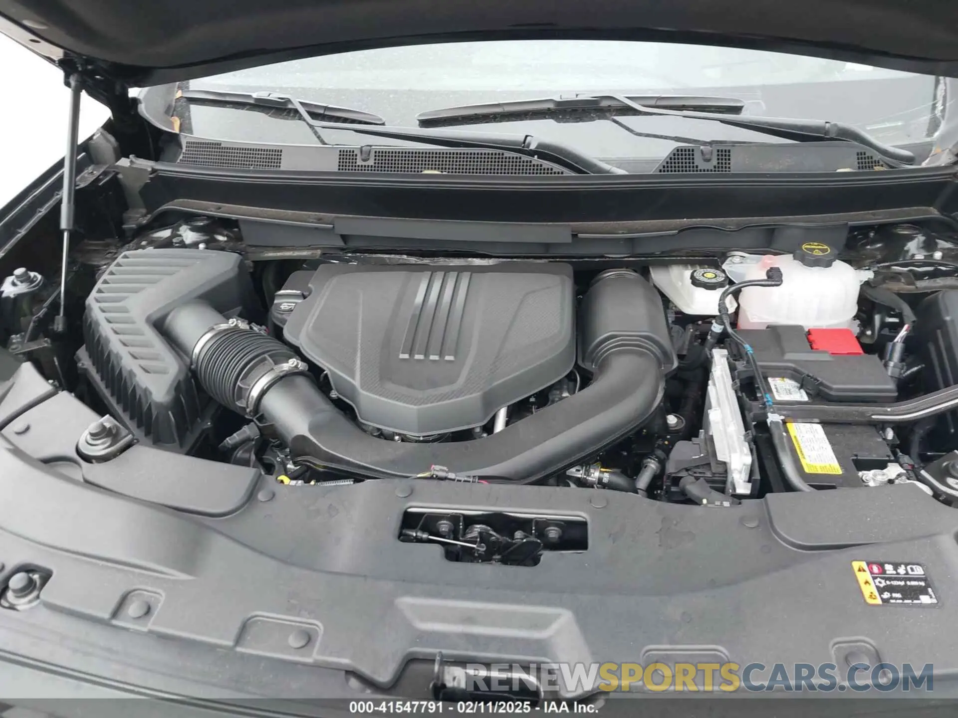 10 Photograph of a damaged car 1GKENKKS5RJ231201 GMC ACADIA 2024