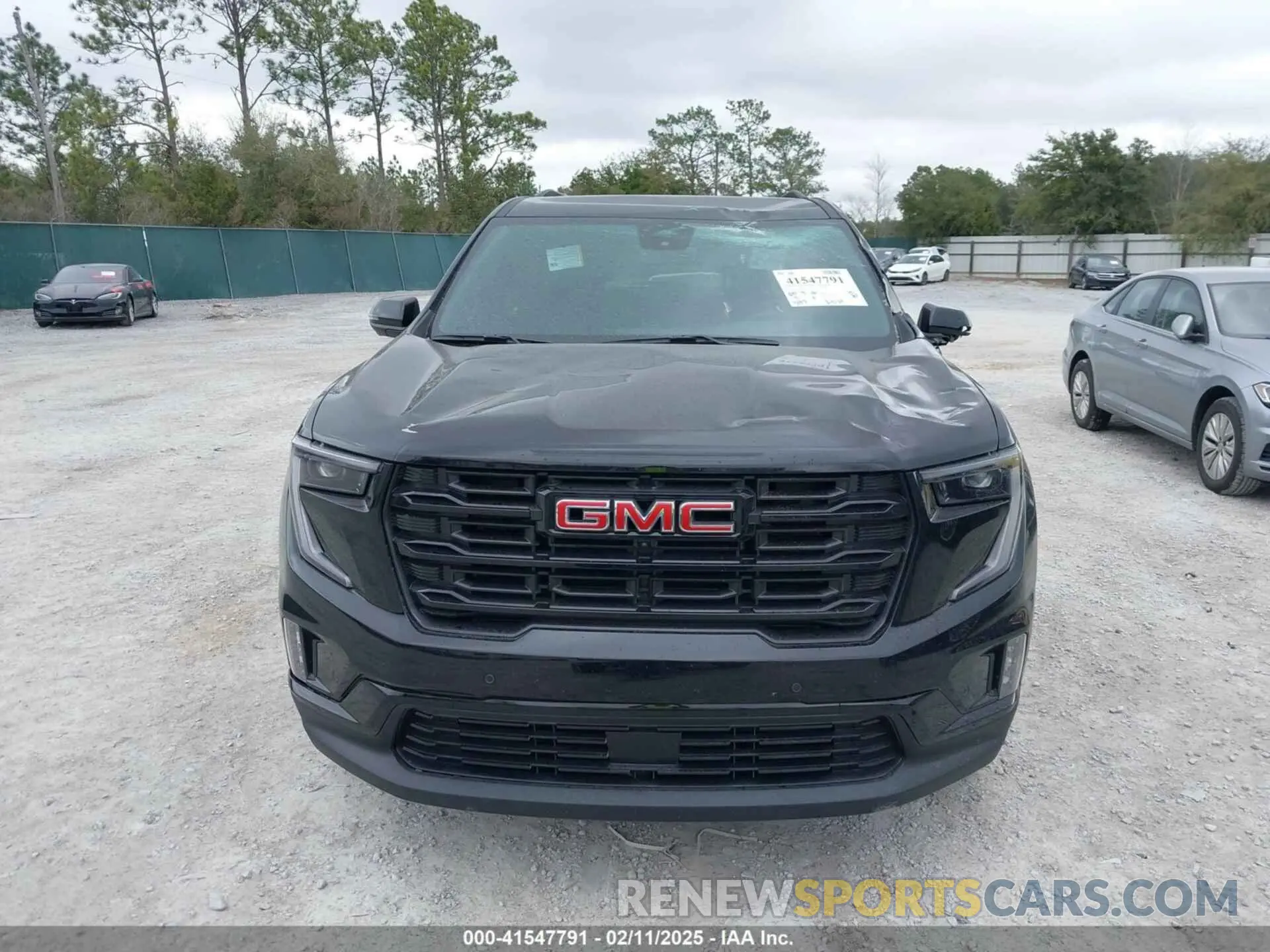 12 Photograph of a damaged car 1GKENKKS5RJ231201 GMC ACADIA 2024