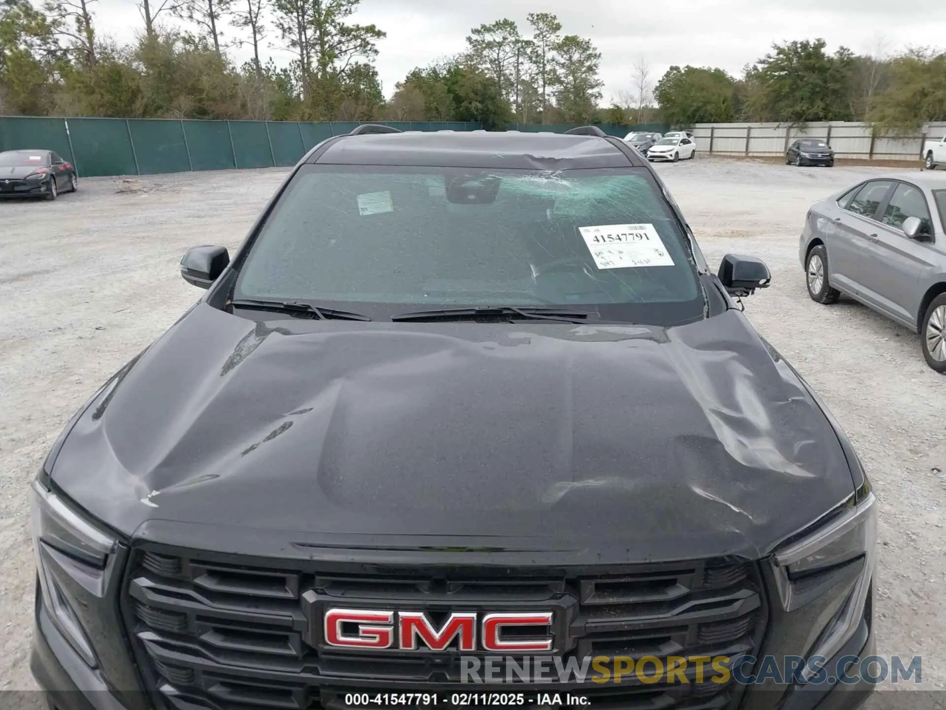 6 Photograph of a damaged car 1GKENKKS5RJ231201 GMC ACADIA 2024