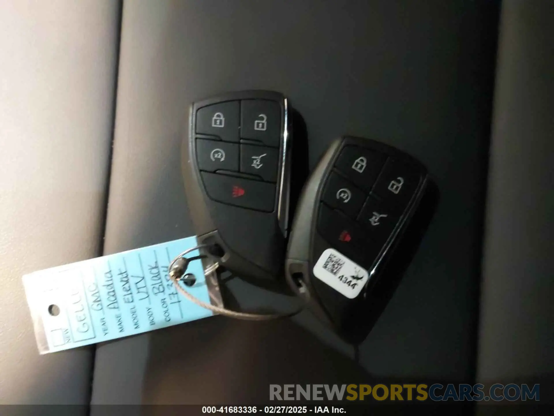 11 Photograph of a damaged car 1GKENKKS8RJ183273 GMC ACADIA 2024