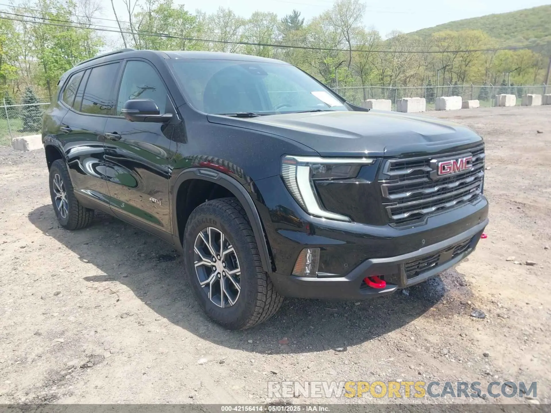1 Photograph of a damaged car 1GKENPKS2RJ243562 GMC ACADIA 2024