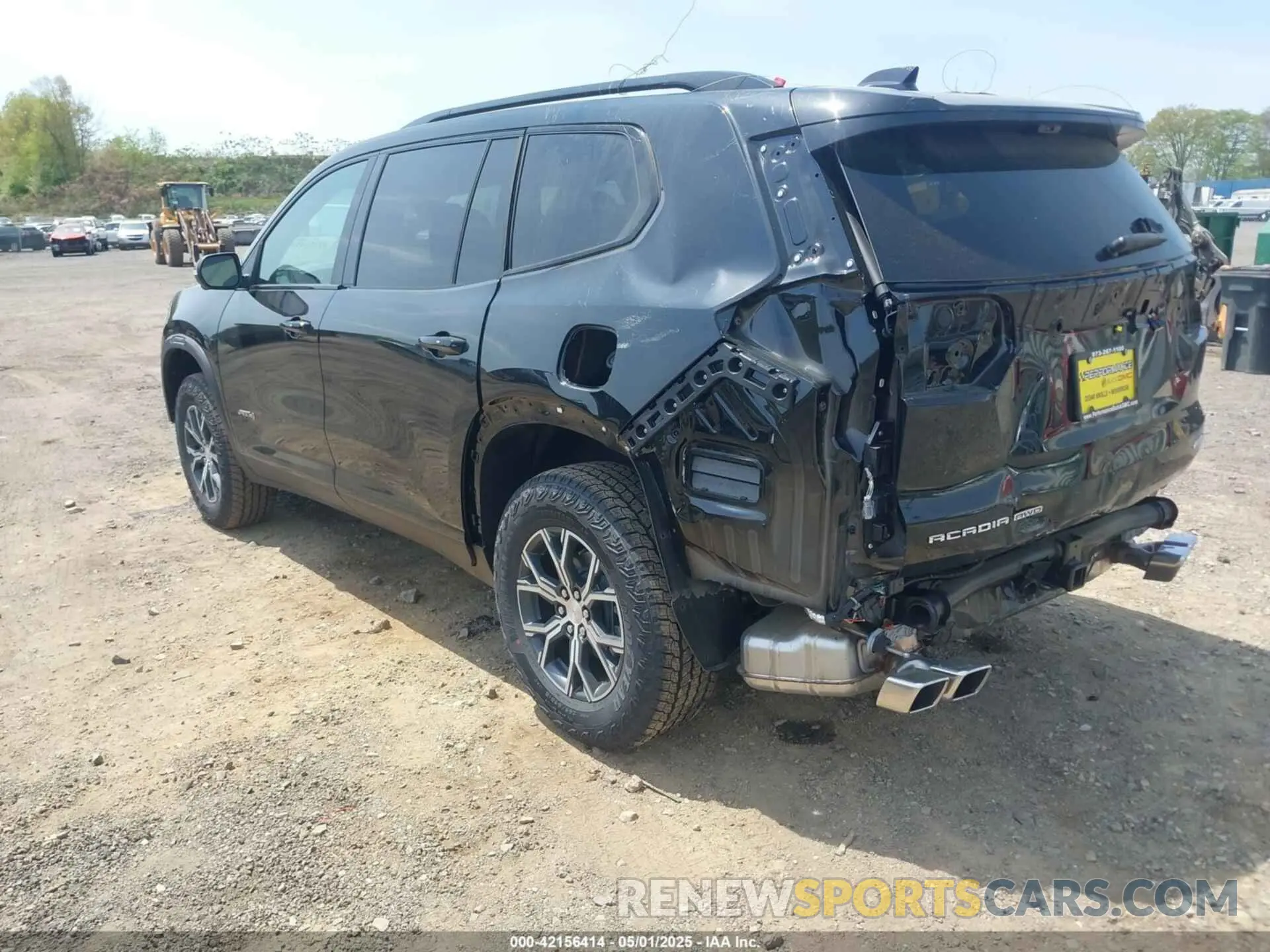 3 Photograph of a damaged car 1GKENPKS2RJ243562 GMC ACADIA 2024