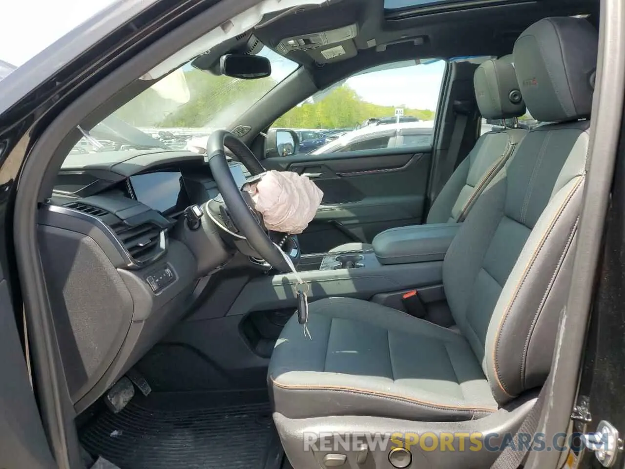 7 Photograph of a damaged car 1GKENPKS3RJ215589 GMC ACADIA 2024