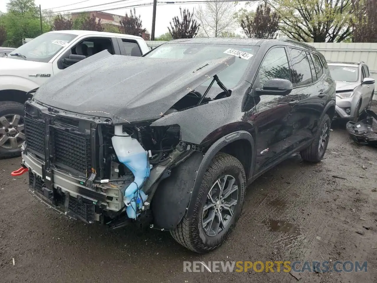 1 Photograph of a damaged car 1GKENPKS8RJ231092 GMC ACADIA 2024