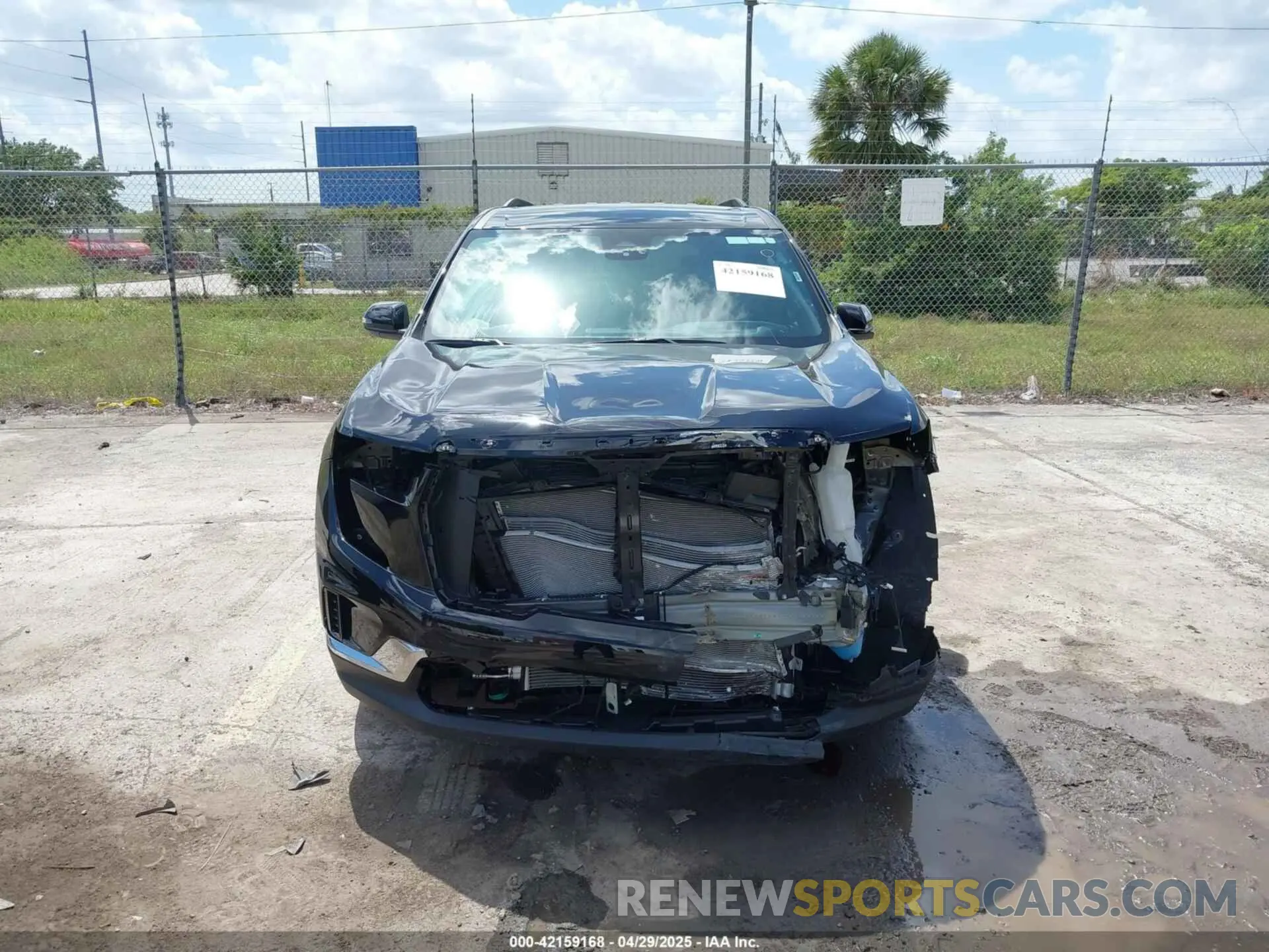 6 Photograph of a damaged car 1GKENKRS4SJ158186 GMC ACADIA 2025