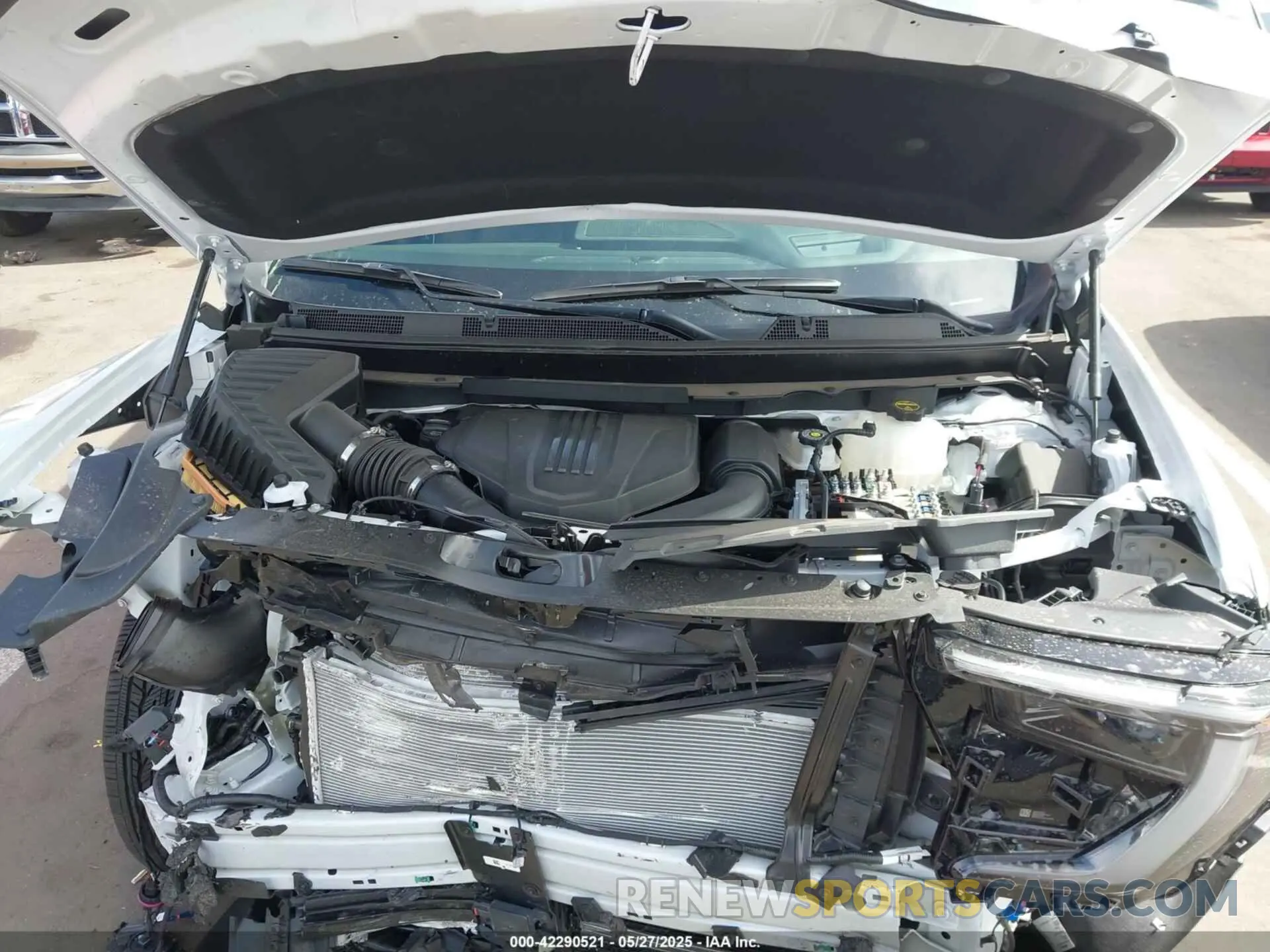 10 Photograph of a damaged car 1GKENLRS3SJ214267 GMC ACADIA 2025