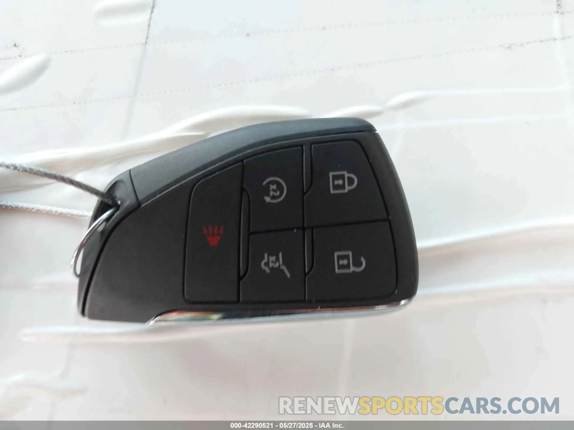 11 Photograph of a damaged car 1GKENLRS3SJ214267 GMC ACADIA 2025