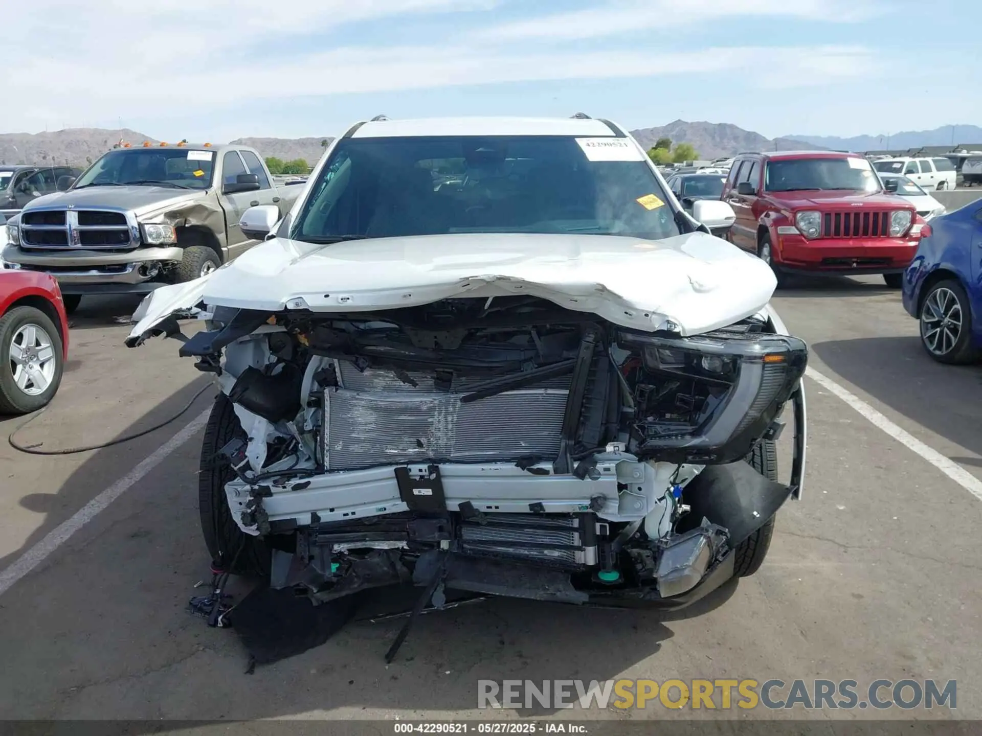 13 Photograph of a damaged car 1GKENLRS3SJ214267 GMC ACADIA 2025