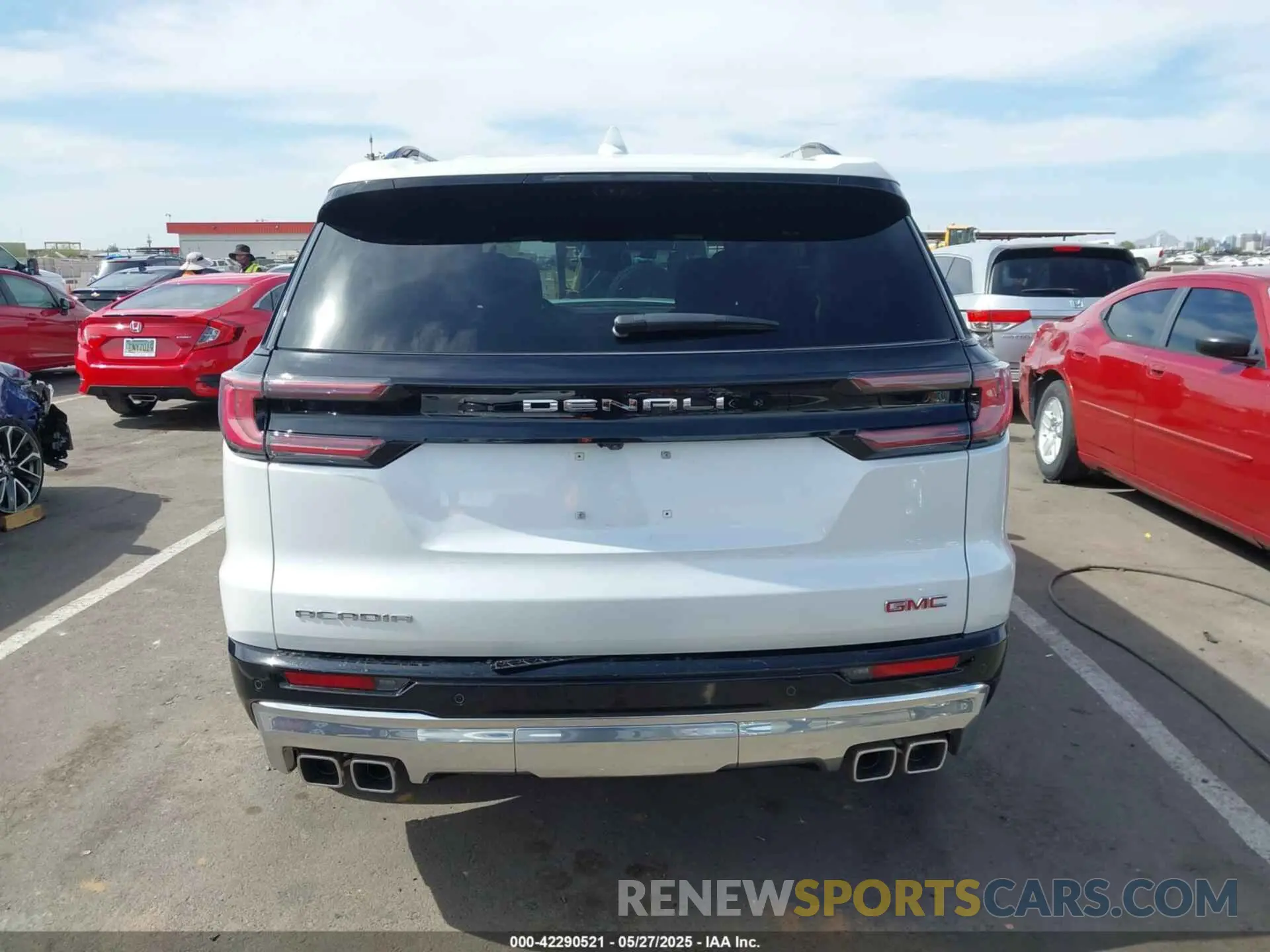 17 Photograph of a damaged car 1GKENLRS3SJ214267 GMC ACADIA 2025