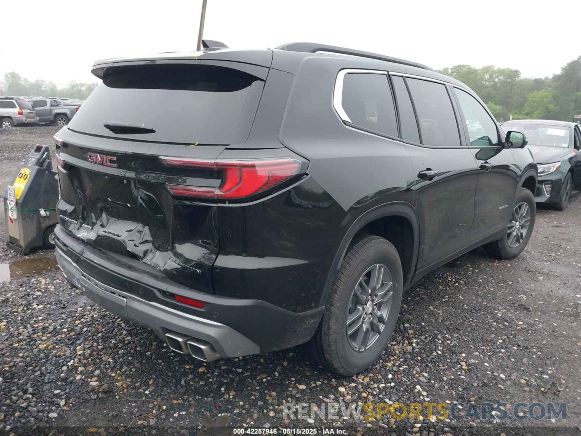4 Photograph of a damaged car 1GKENNRSXSJ238710 GMC ACADIA 2025