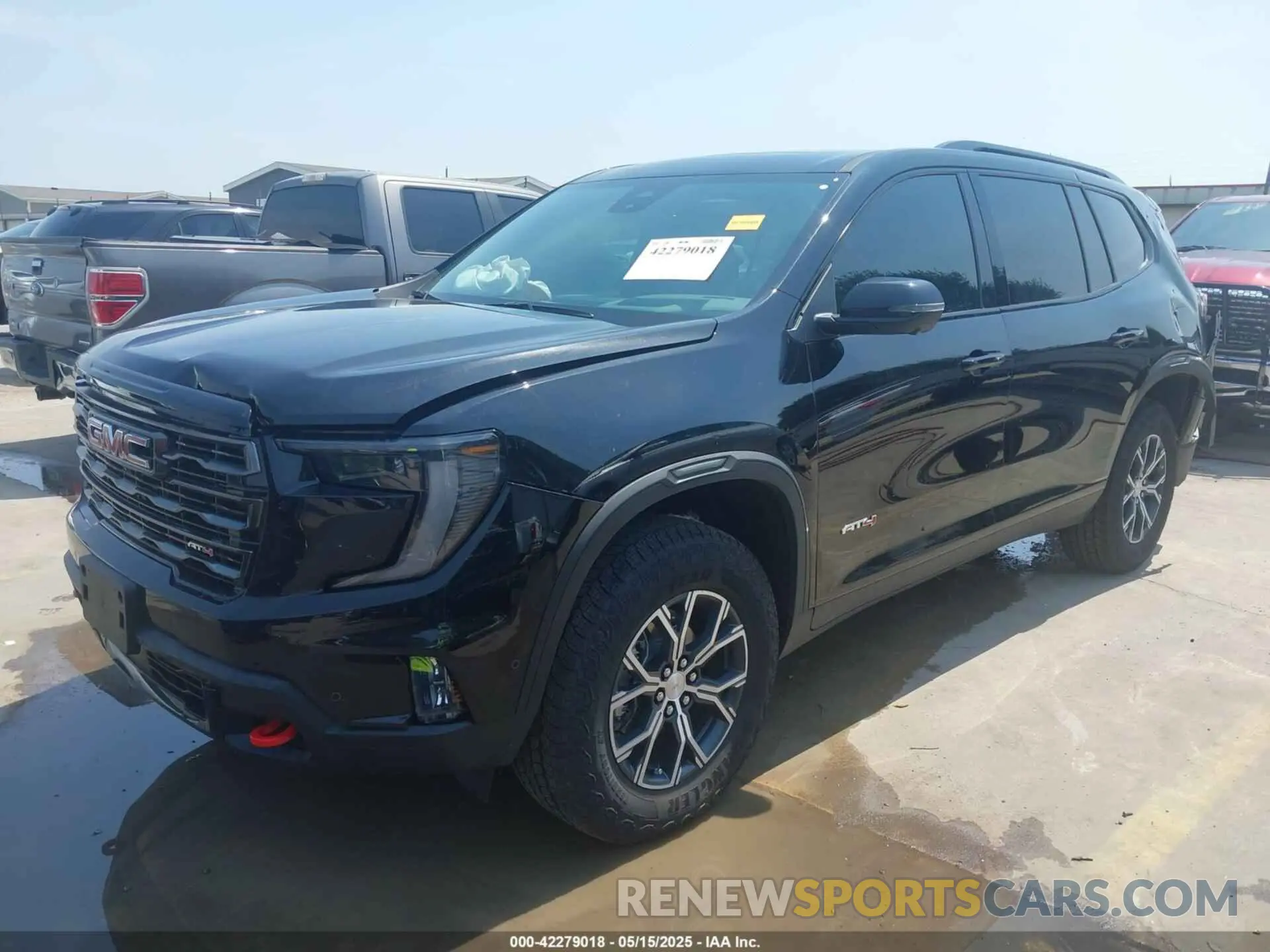 2 Photograph of a damaged car 1GKENPRS7SJ232231 GMC ACADIA 2025