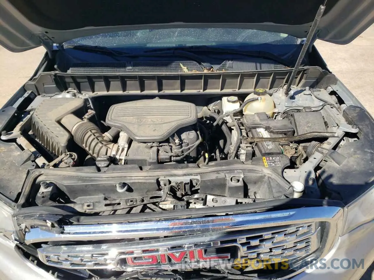 12 Photograph of a damaged car 1GKKNPLS2KZ106047 GMC ACADIA DEN 2019