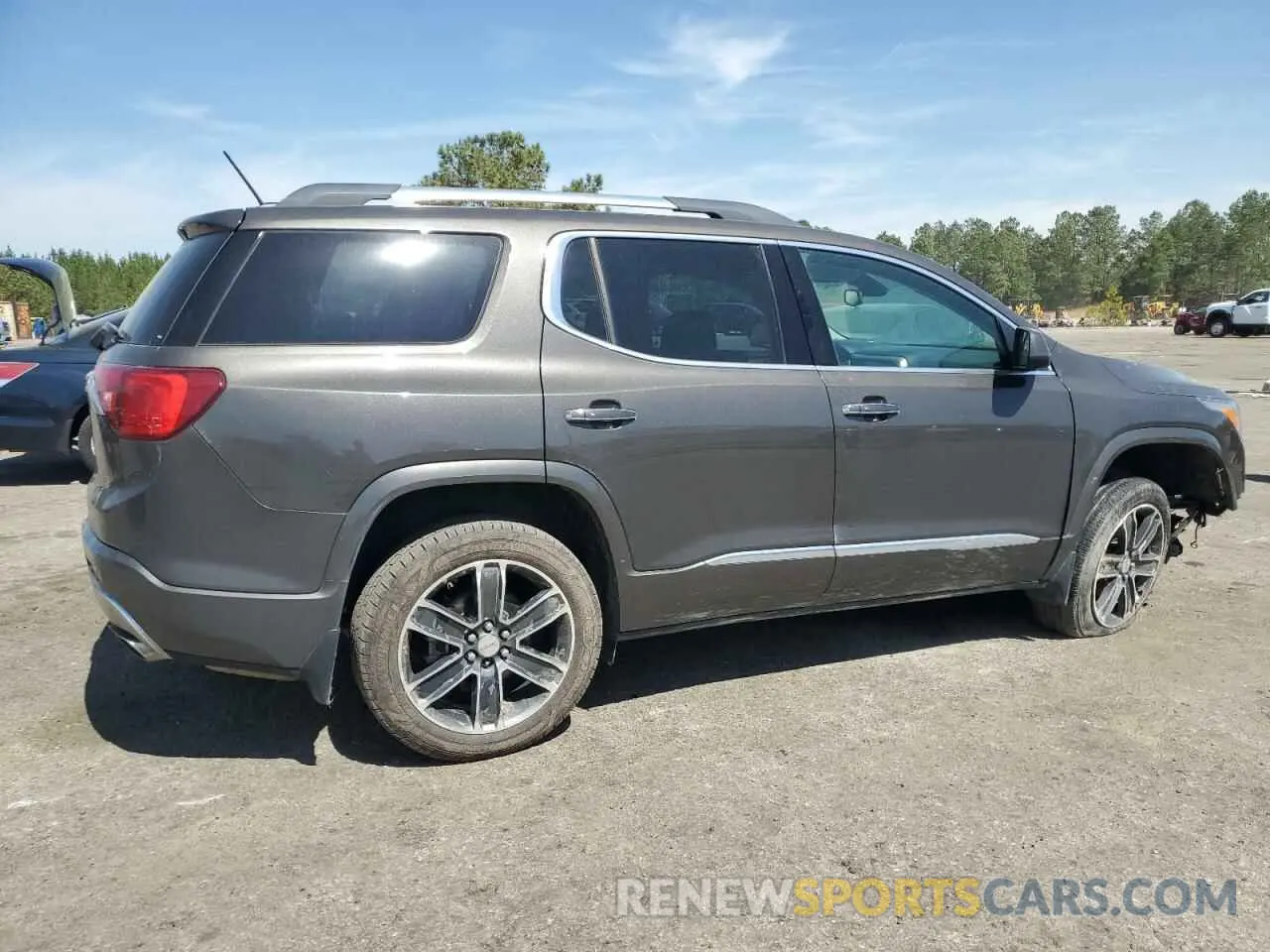 3 Photograph of a damaged car 1GKKNPLS3KZ194879 GMC ACADIA DEN 2019