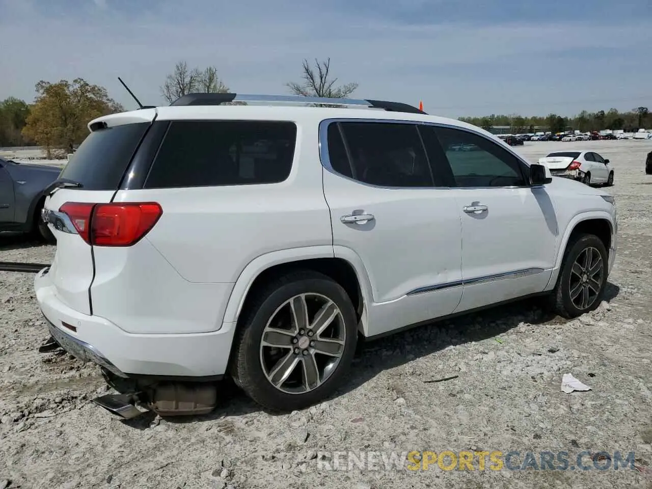 3 Photograph of a damaged car 1GKKNPLS4KZ179341 GMC ACADIA DEN 2019