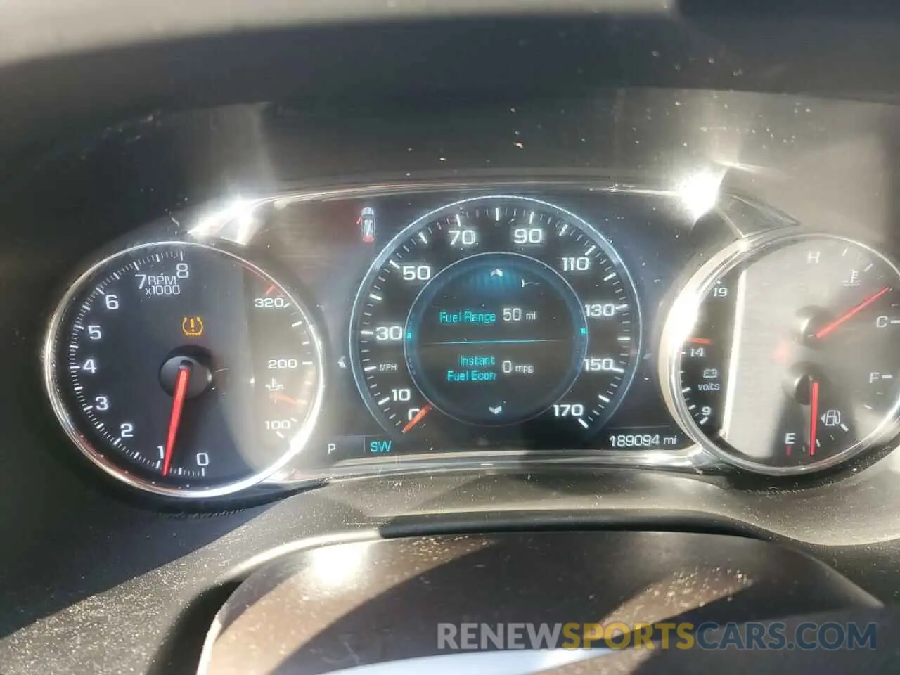 9 Photograph of a damaged car 1GKKNPLS8KZ184302 GMC ACADIA DEN 2019