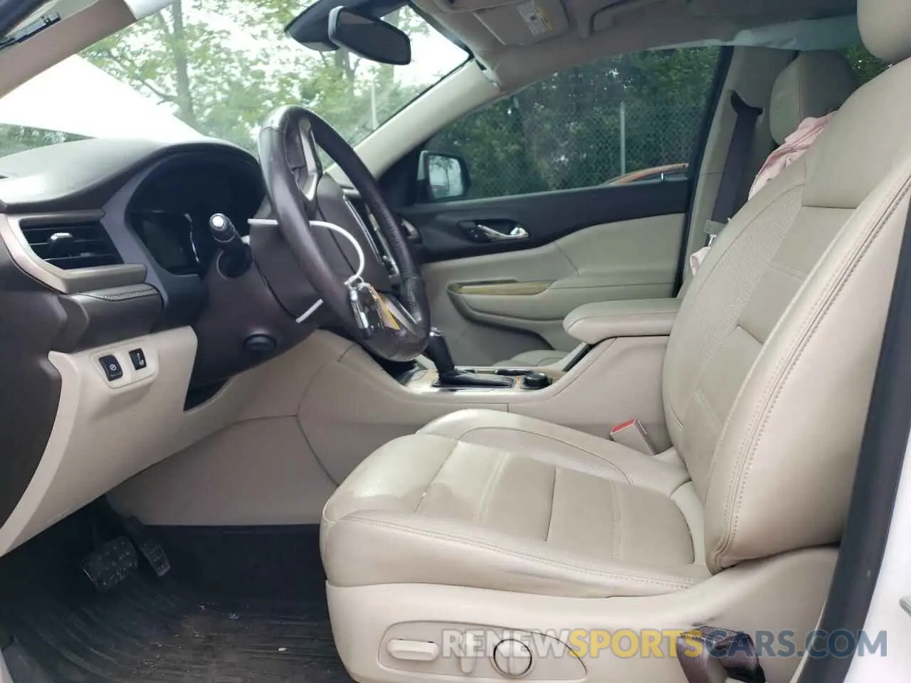 7 Photograph of a damaged car 1GKKNPLS8KZ206511 GMC ACADIA DEN 2019