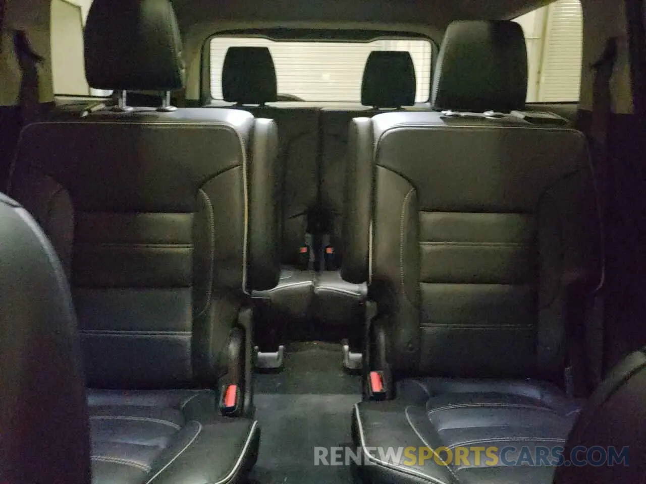 10 Photograph of a damaged car 1GKKNXLS1KZ174534 GMC ACADIA DEN 2019