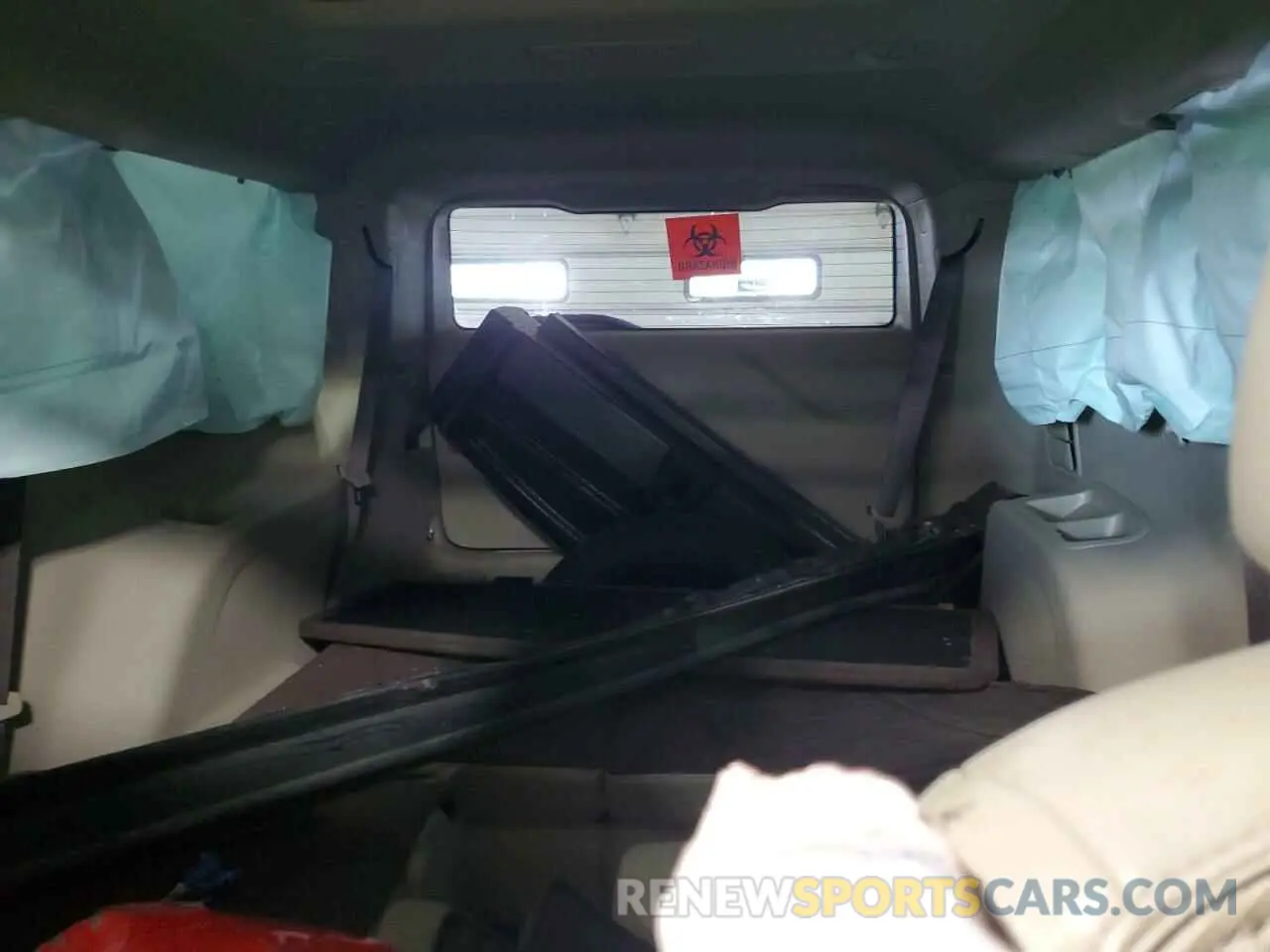 10 Photograph of a damaged car 1GKKNXLS2KZ173098 GMC ACADIA DEN 2019