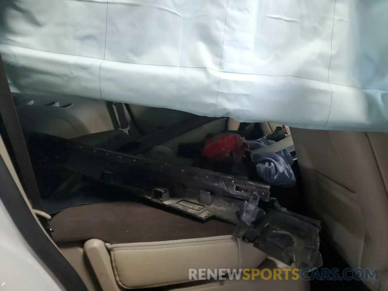 11 Photograph of a damaged car 1GKKNXLS2KZ173098 GMC ACADIA DEN 2019