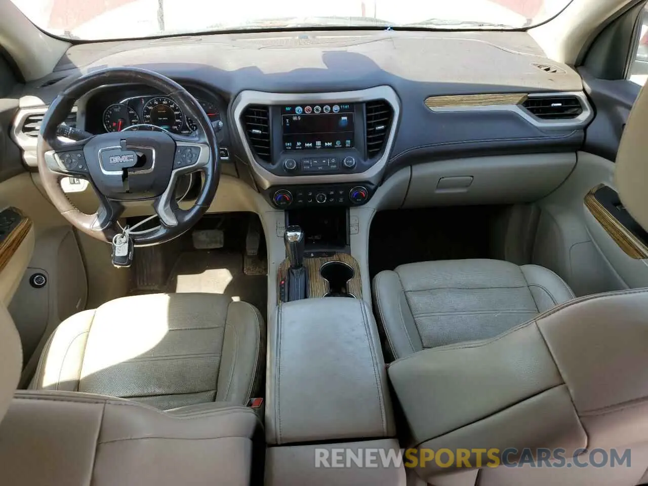 8 Photograph of a damaged car 1GKKNXLS3KZ222776 GMC ACADIA DEN 2019