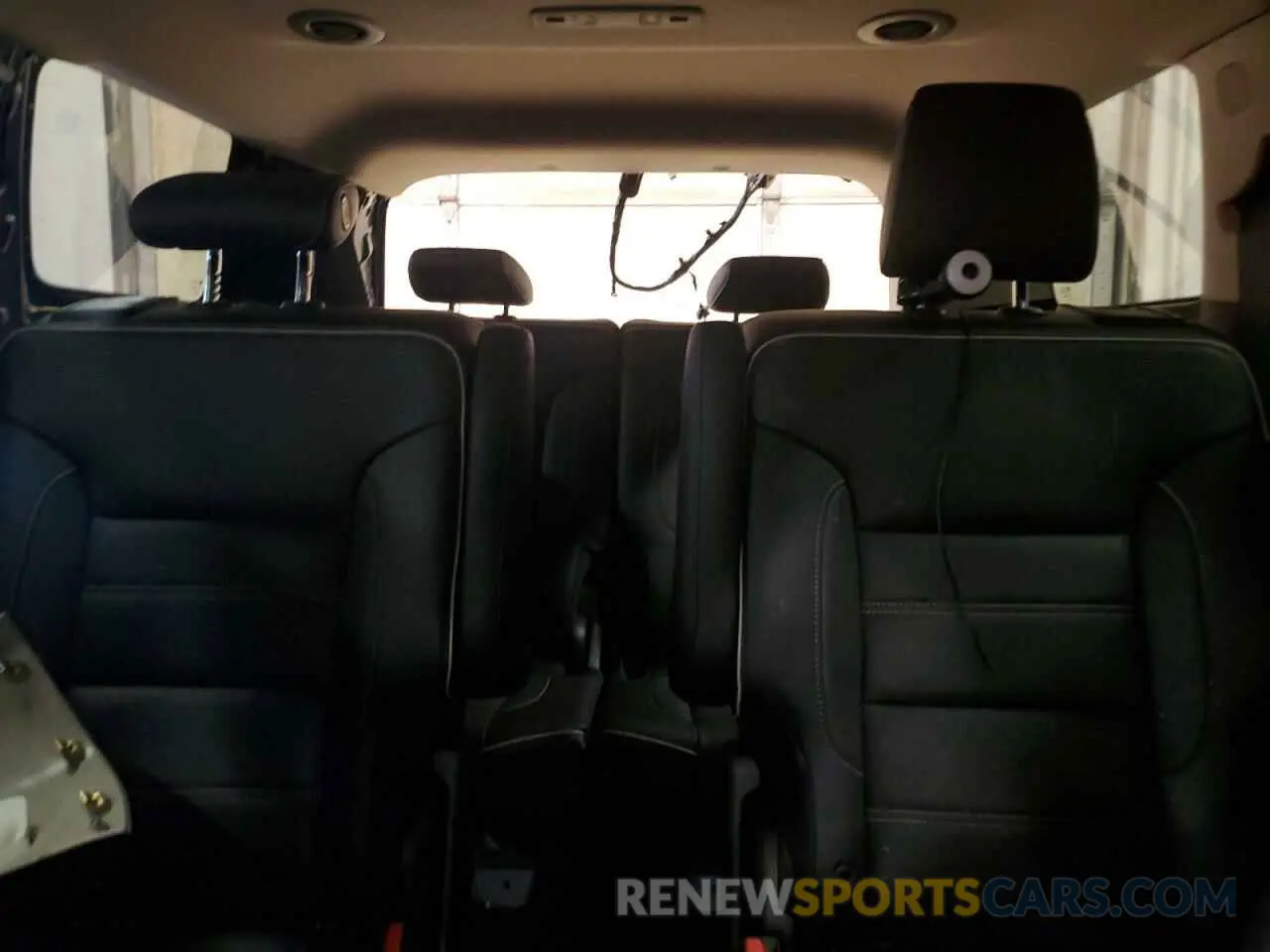 10 Photograph of a damaged car 1GKKNXLS4KZ295249 GMC ACADIA DEN 2019