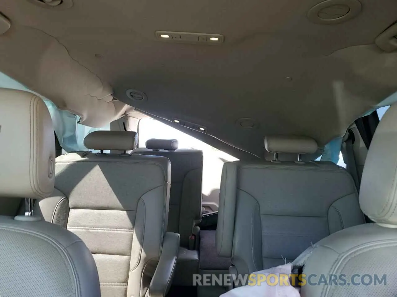 10 Photograph of a damaged car 1GKKNXLS5KZ201623 GMC ACADIA DEN 2019