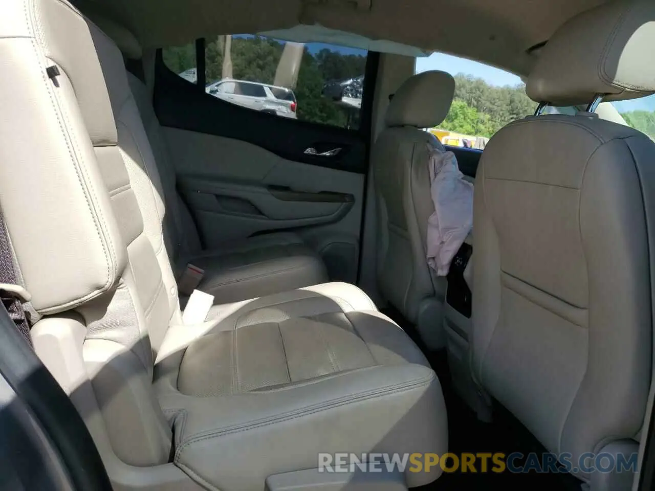 11 Photograph of a damaged car 1GKKNXLS5KZ201623 GMC ACADIA DEN 2019