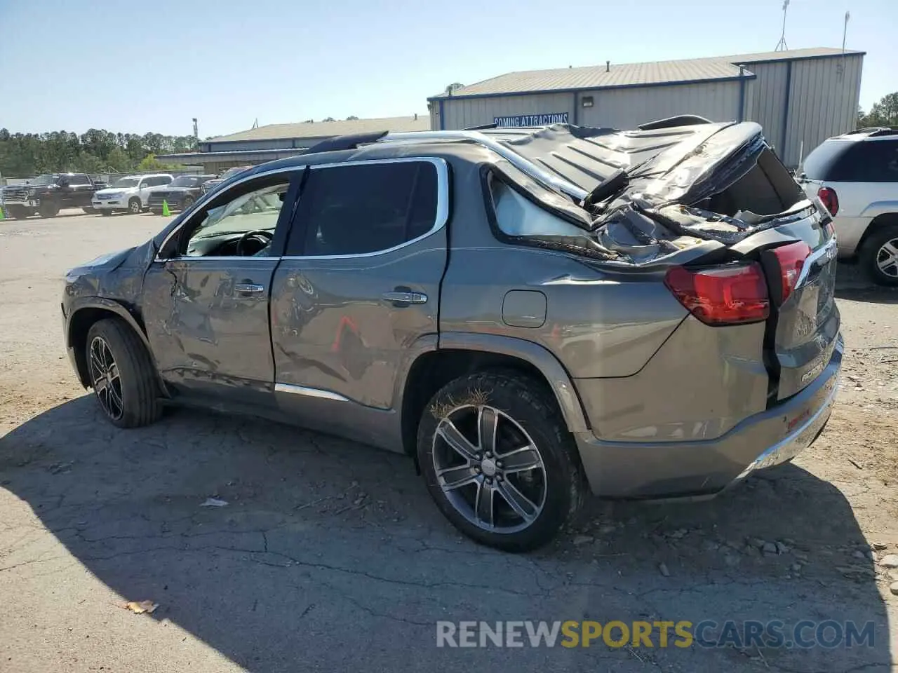 2 Photograph of a damaged car 1GKKNXLS5KZ201623 GMC ACADIA DEN 2019