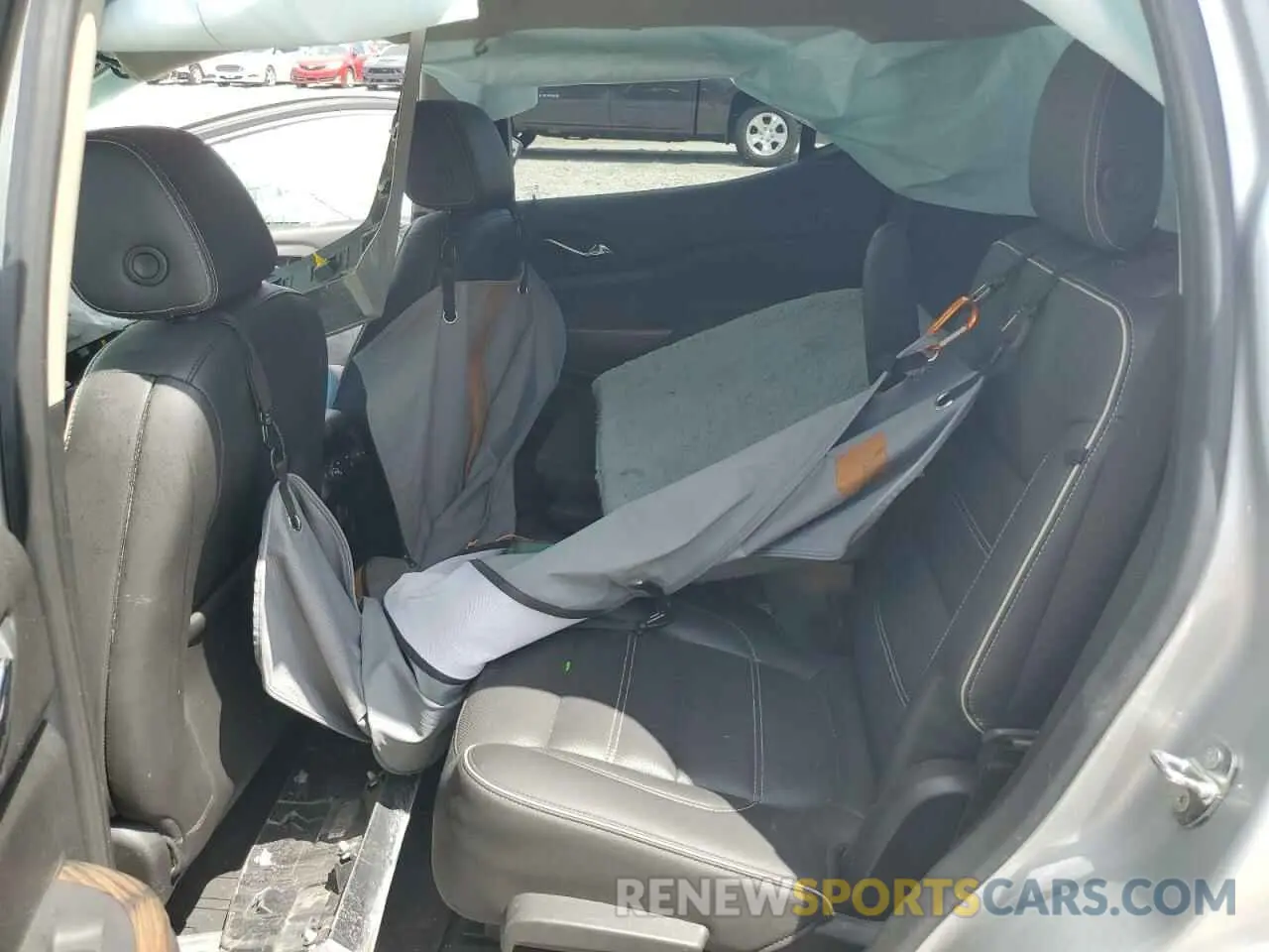11 Photograph of a damaged car 1GKKNXLS5KZ258565 GMC ACADIA DEN 2019