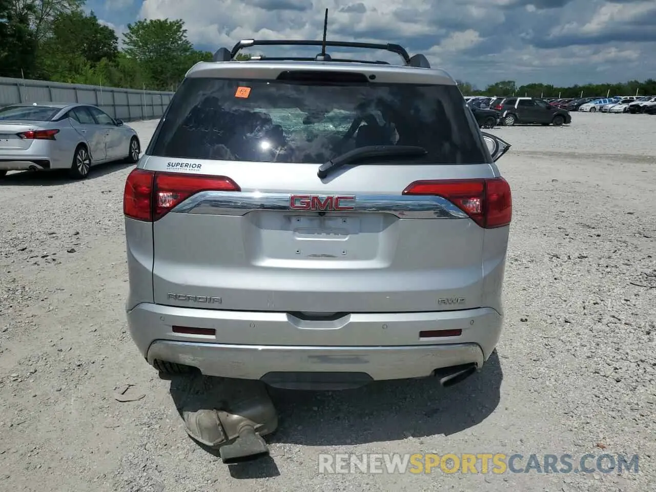 6 Photograph of a damaged car 1GKKNXLS5KZ258565 GMC ACADIA DEN 2019