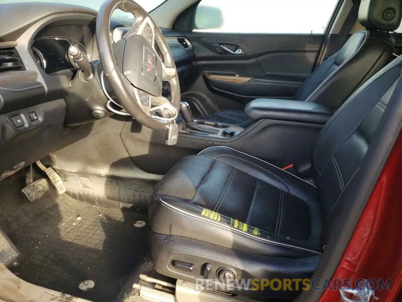 7 Photograph of a damaged car 1GKKNXLS5KZ284194 GMC ACADIA DEN 2019