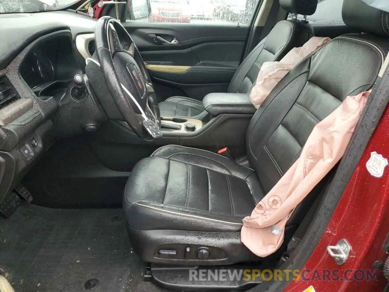 7 Photograph of a damaged car 1GKKNXLS8KZ153552 GMC ACADIA DEN 2019