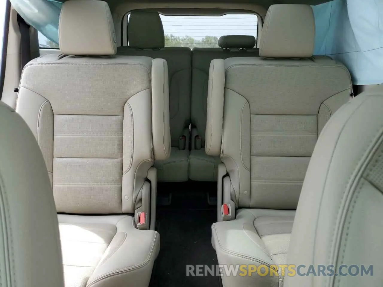 10 Photograph of a damaged car 1GKKNXLS8KZ273142 GMC ACADIA DEN 2019