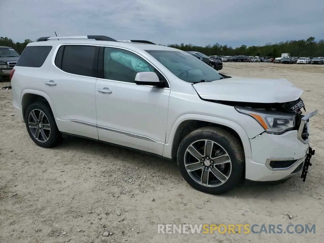 4 Photograph of a damaged car 1GKKNXLS8KZ273142 GMC ACADIA DEN 2019