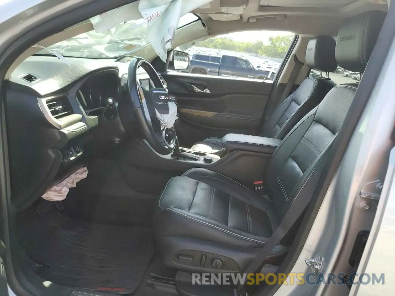 7 Photograph of a damaged car 1GKKNXLS9KZ217727 GMC ACADIA DEN 2019
