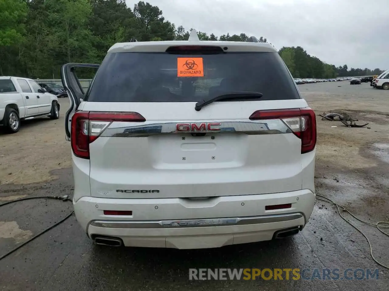 6 Photograph of a damaged car 1GKKNPLS2LZ124100 GMC ACADIA DEN 2020