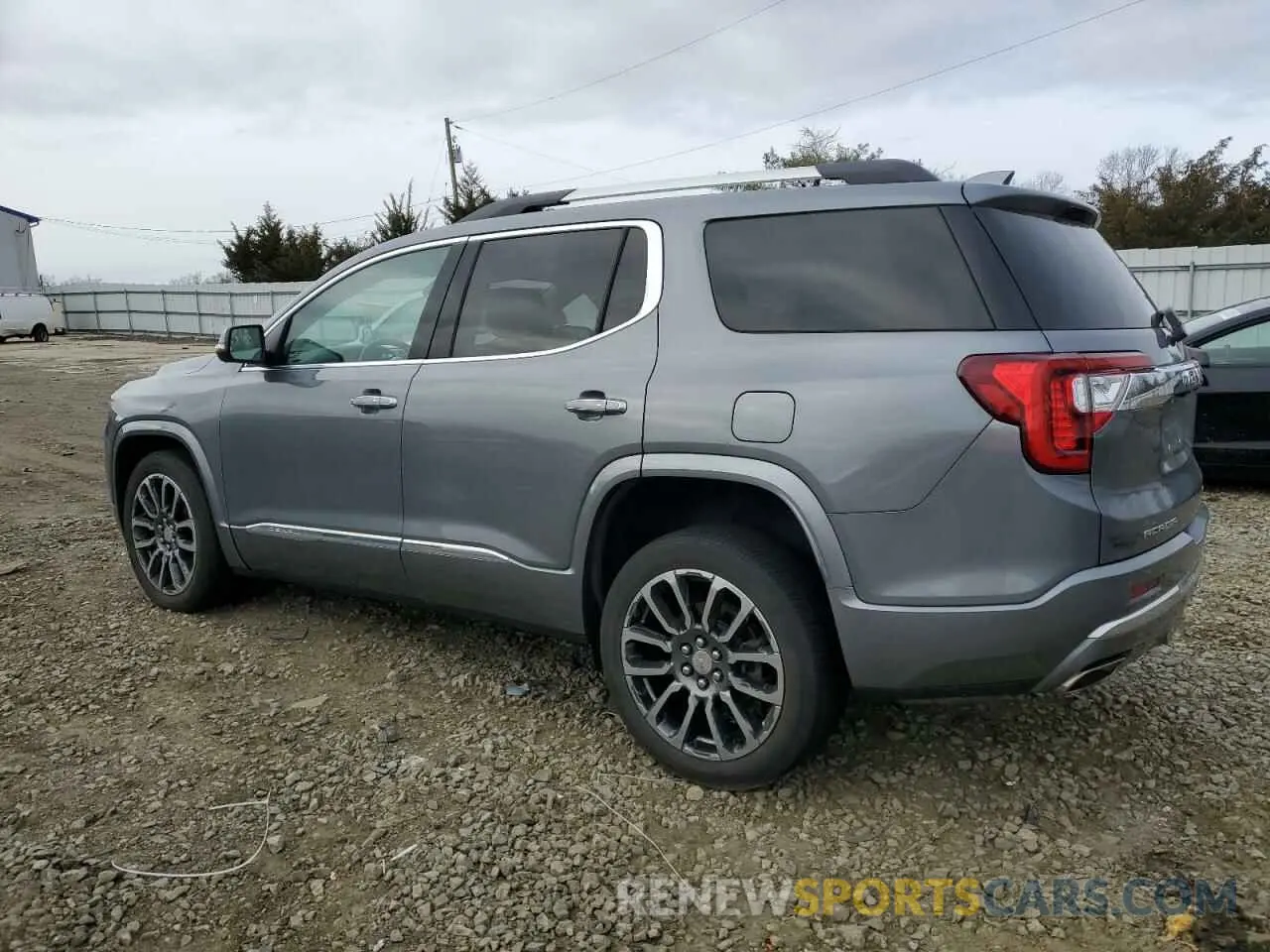 2 Photograph of a damaged car 1GKKNXLS4LZ142243 GMC ACADIA DEN 2020