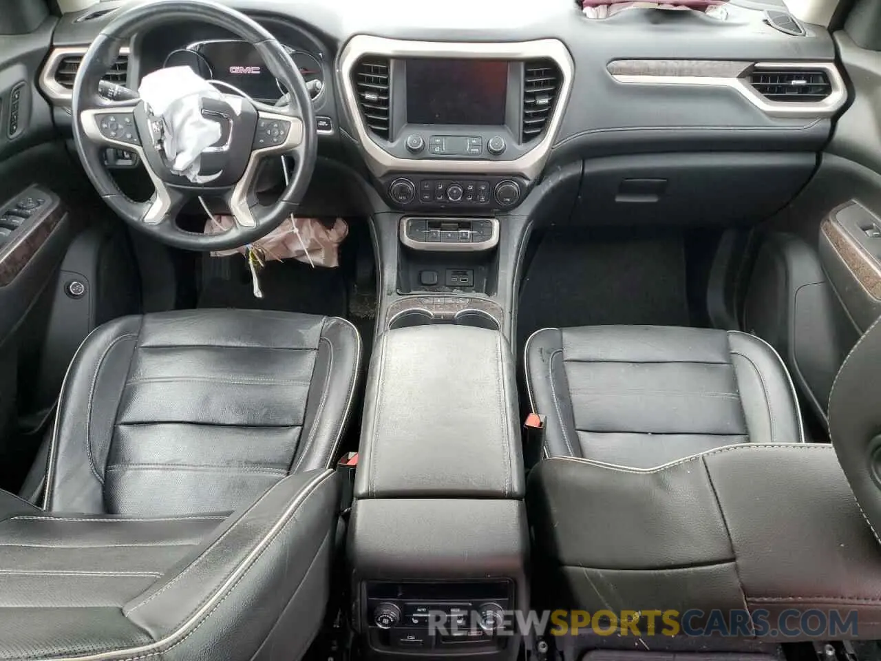 8 Photograph of a damaged car 1GKKNXLS4LZ142243 GMC ACADIA DEN 2020