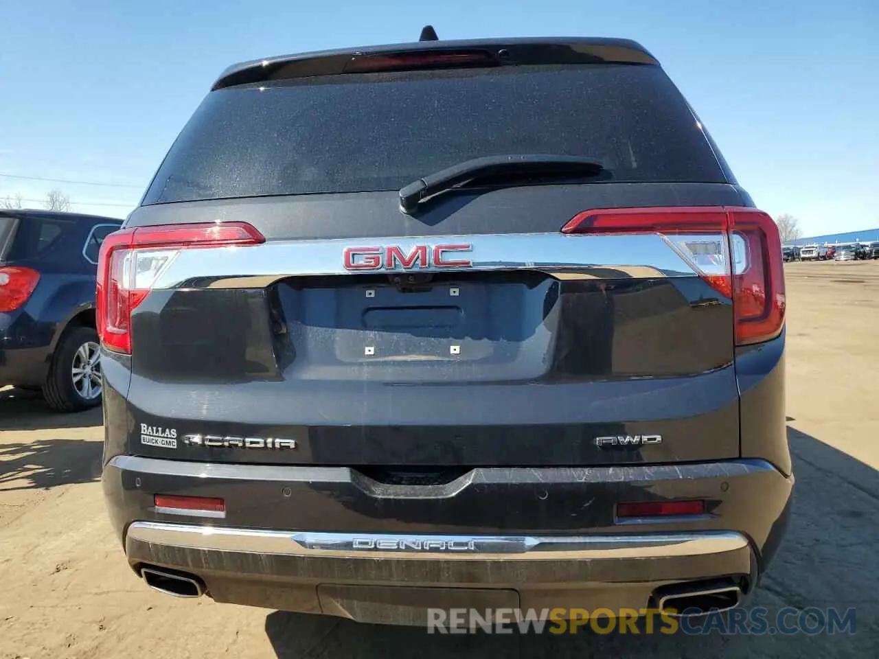 6 Photograph of a damaged car 1GKKNXLS6LZ222918 GMC ACADIA DEN 2020