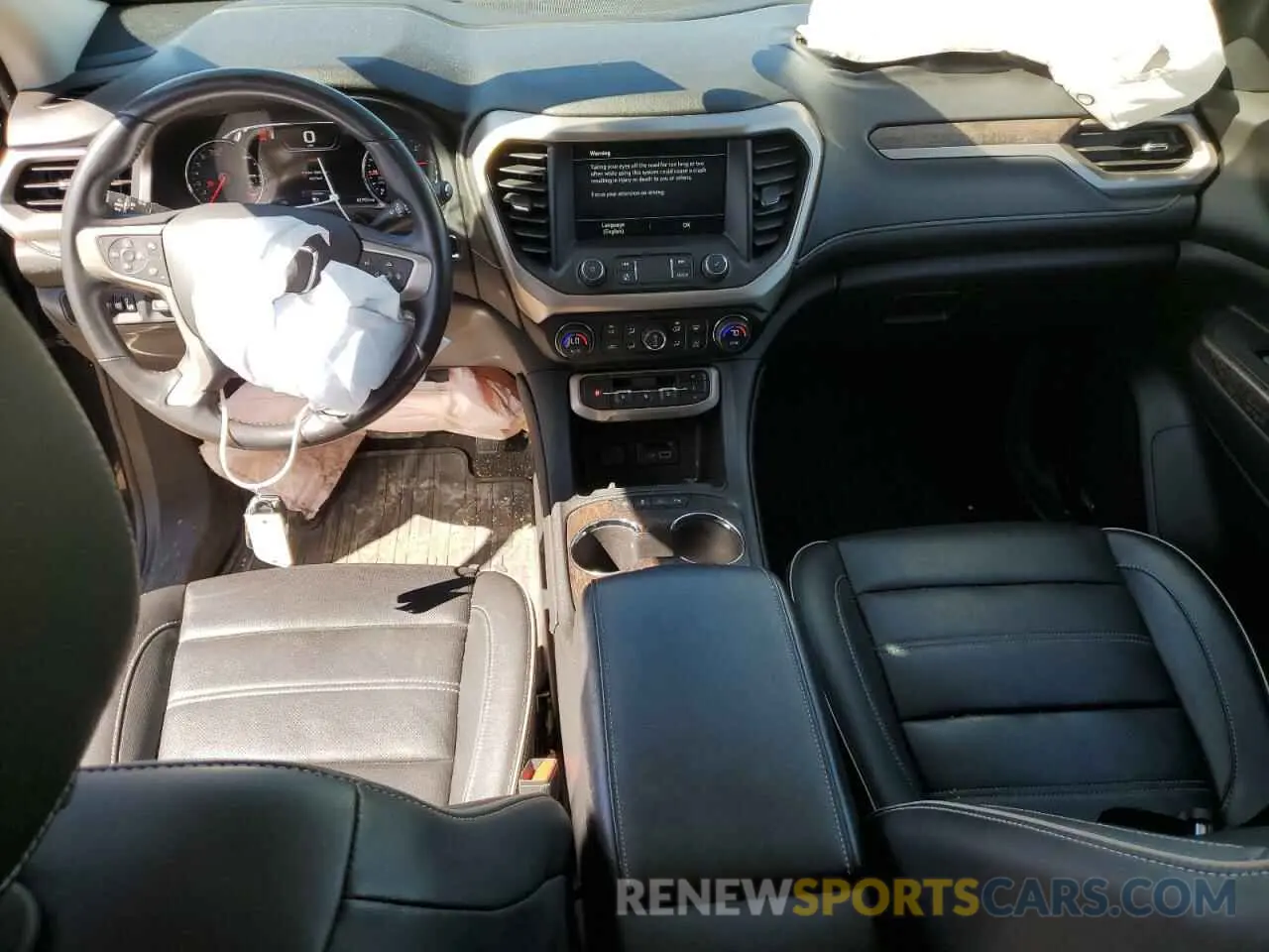8 Photograph of a damaged car 1GKKNXLS6LZ222918 GMC ACADIA DEN 2020