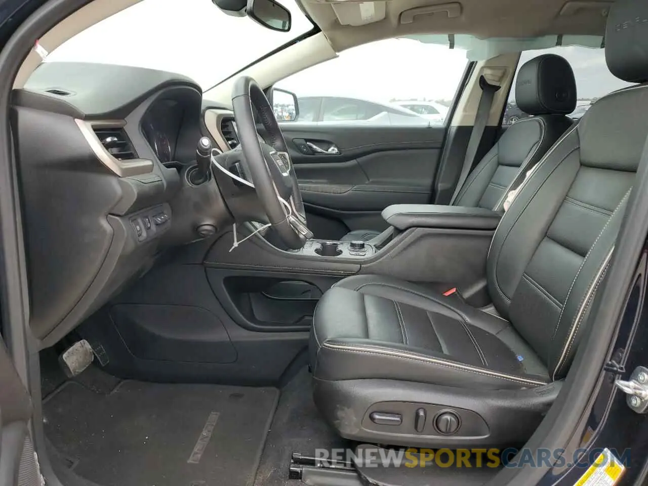 7 Photograph of a damaged car 1GKKNPLS9MZ207900 GMC ACADIA DEN 2021