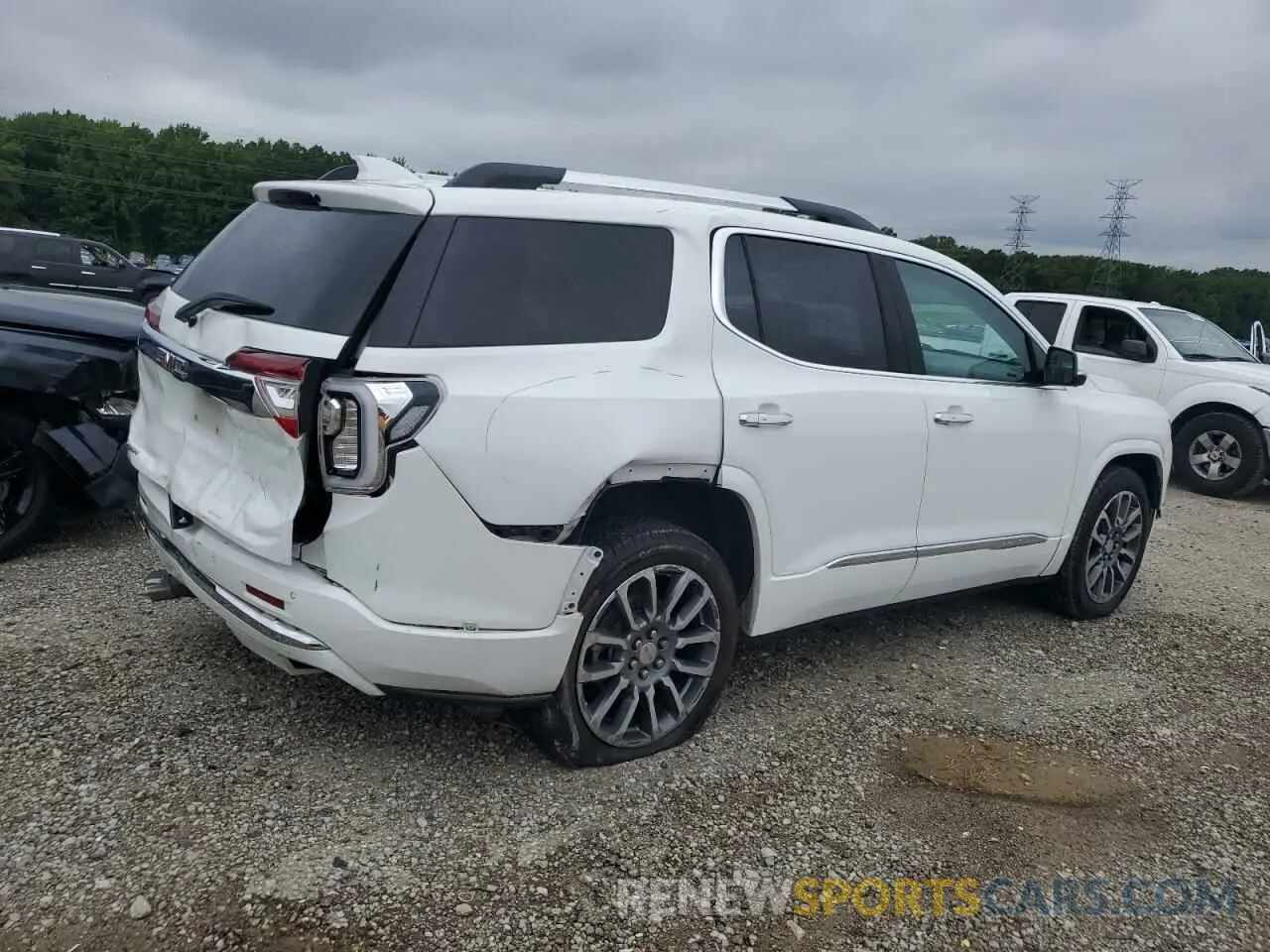 3 Photograph of a damaged car 1GKKNPLSXMZ106090 GMC ACADIA DEN 2021