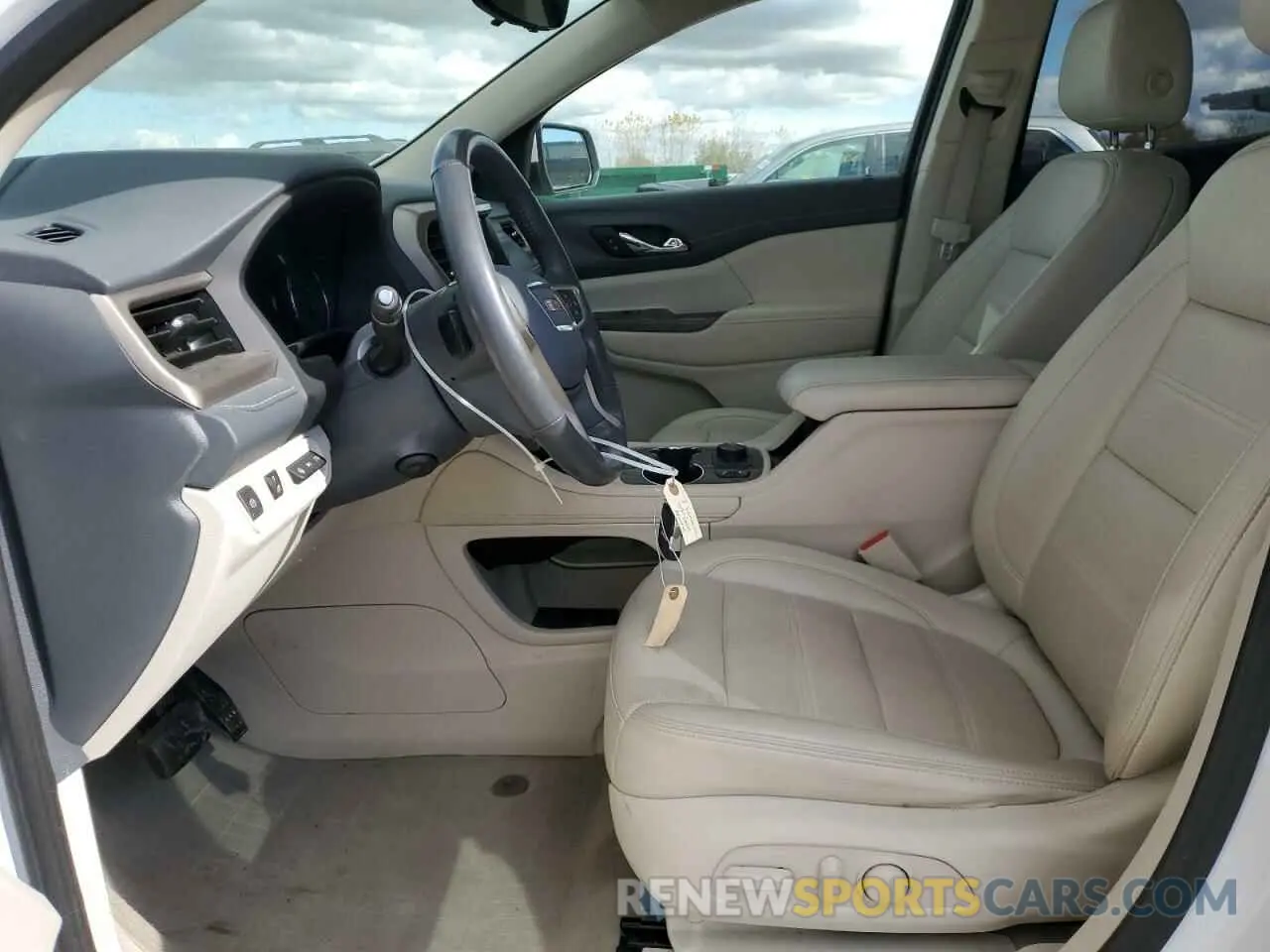 7 Photograph of a damaged car 1GKKNXLS3MZ160265 GMC ACADIA DEN 2021