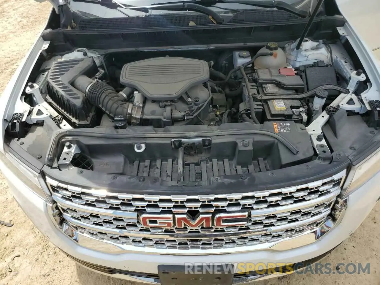 12 Photograph of a damaged car 1GKKNPLS2NZ165586 GMC ACADIA DEN 2022