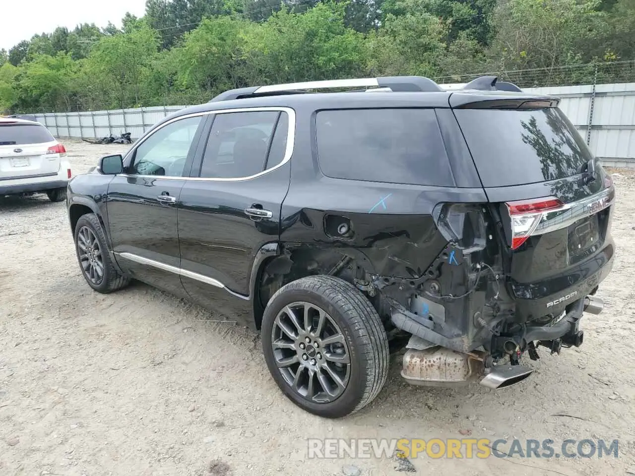 2 Photograph of a damaged car 1GKKNXLS1NZ142896 GMC ACADIA DEN 2022