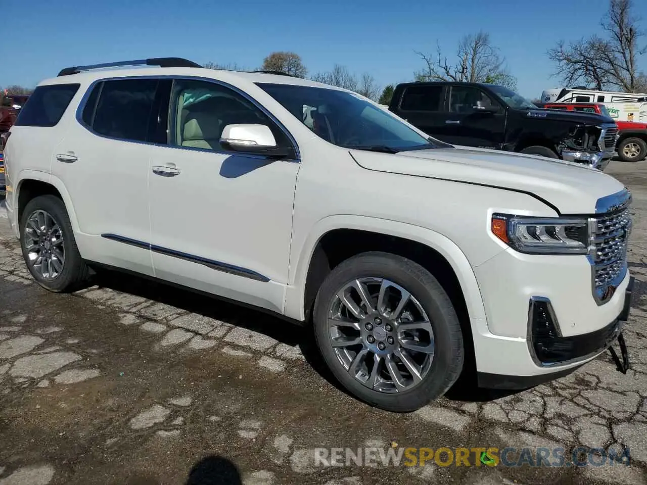 4 Photograph of a damaged car 1GKKNXLS1PZ102210 GMC ACADIA DEN 2023