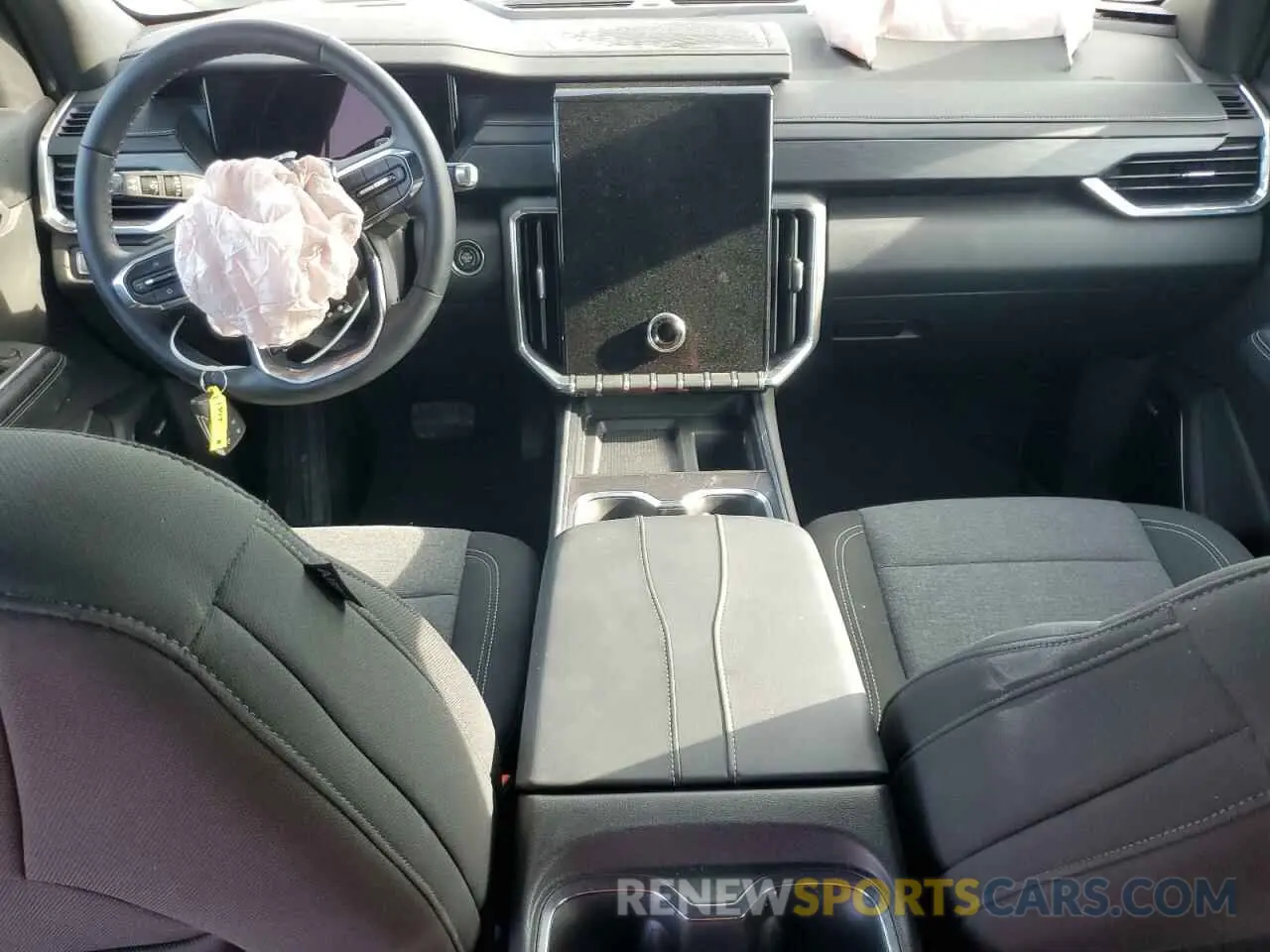 8 Photograph of a damaged car 1GKENKRS3SJ132016 GMC ACADIA ELE 2025
