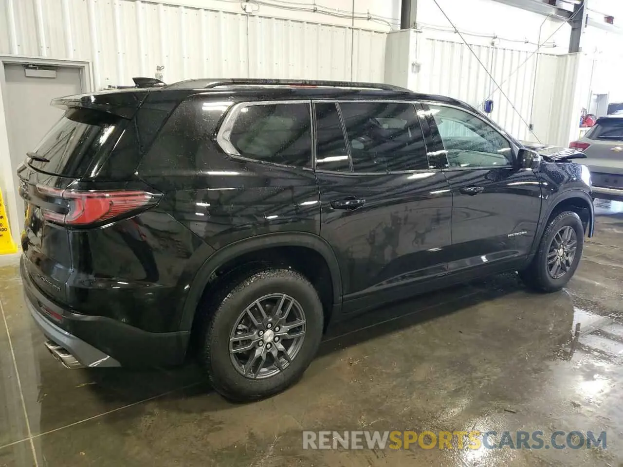 3 Photograph of a damaged car 1GKENKRS3SJ146935 GMC ACADIA ELE 2025