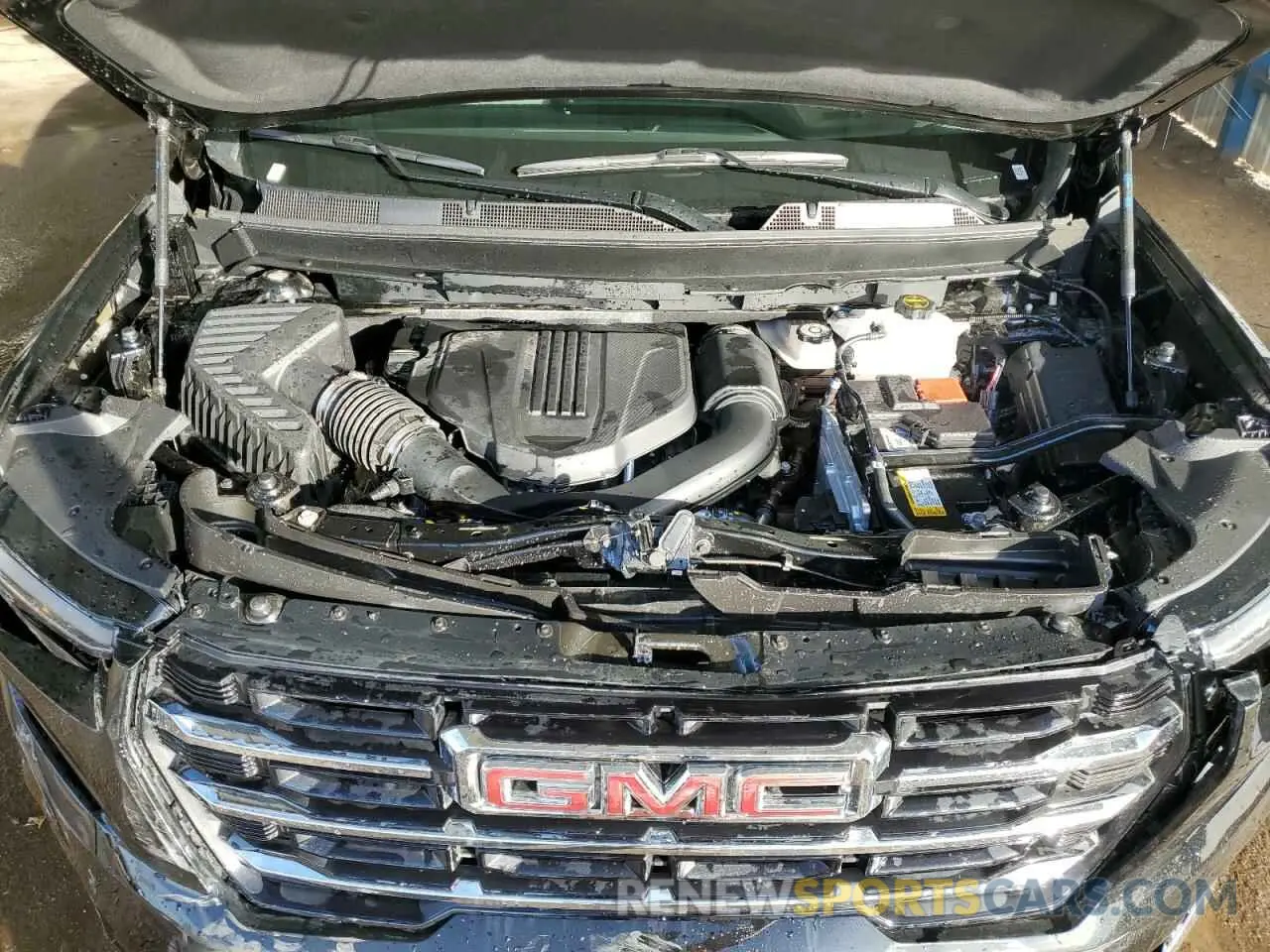 12 Photograph of a damaged car 1GKENNRS0SJ147963 GMC ACADIA ELE 2025