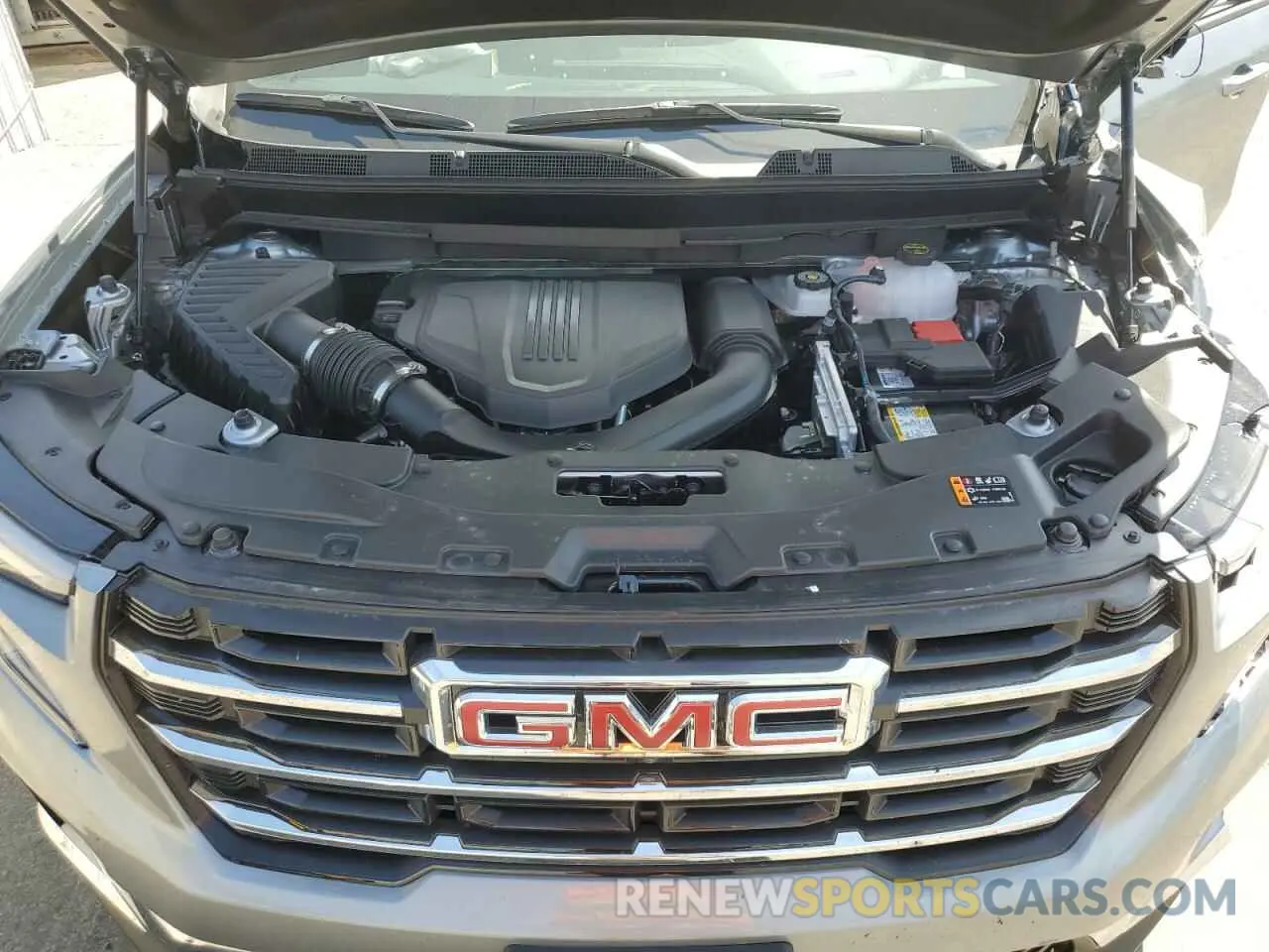12 Photograph of a damaged car 1GKENNRS6SJ209902 GMC ACADIA ELE 2025